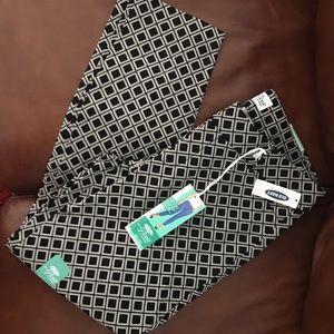🏵NWT🏵 Pixie Pants!